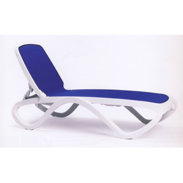 Omega Resin Chaise Lounge - White Frame Blue Fabric