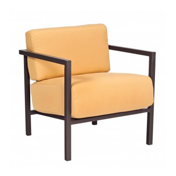 Salona Stationary Lounge Chair