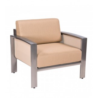 Metropolis Lounge Chair